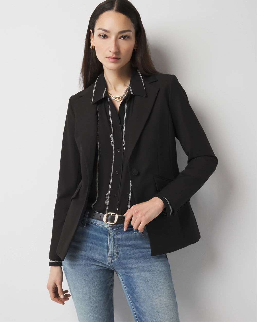 Women s One Button Blazer in Black Size 2 White House Black Market Business Casual Work Clothes Holiday Jackets